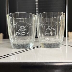 SET OF 2- Crown Royal Vintage Whiskey Glasses w/ White Logo VONPOK Made in Italy